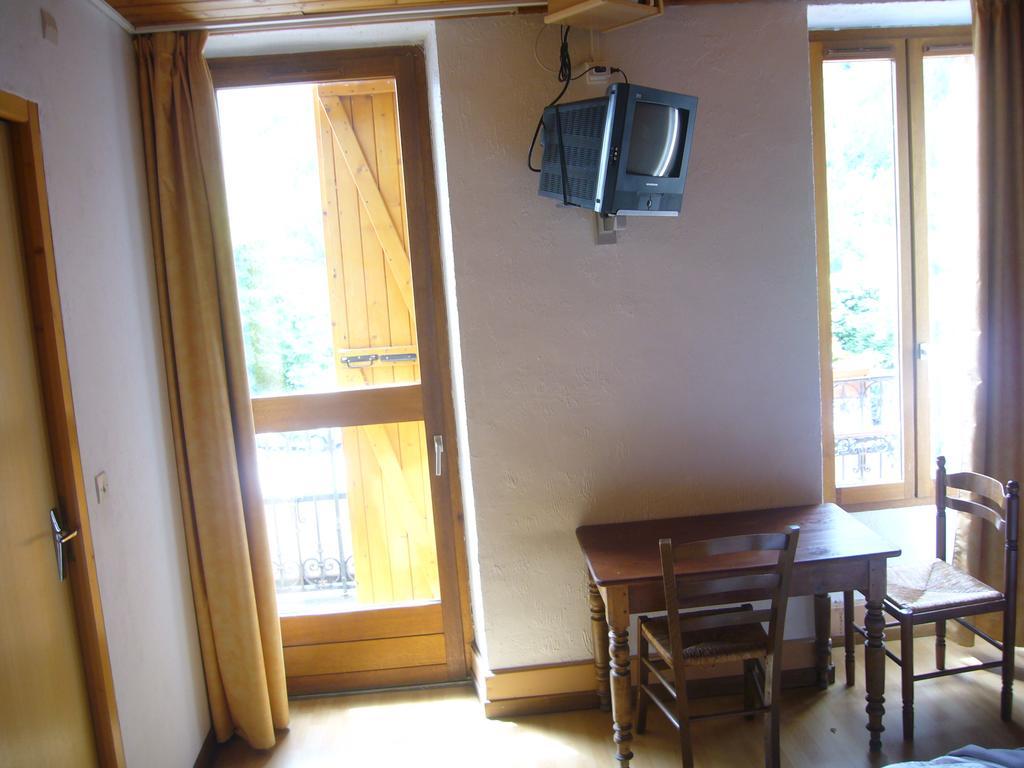 Le Relais Du Lac Le Lauzet-Ubaye Екстер'єр фото